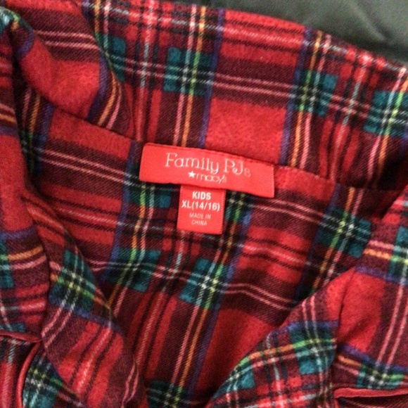 Christmas Pajamas Set - Teenager Size - Picture 2 of 6